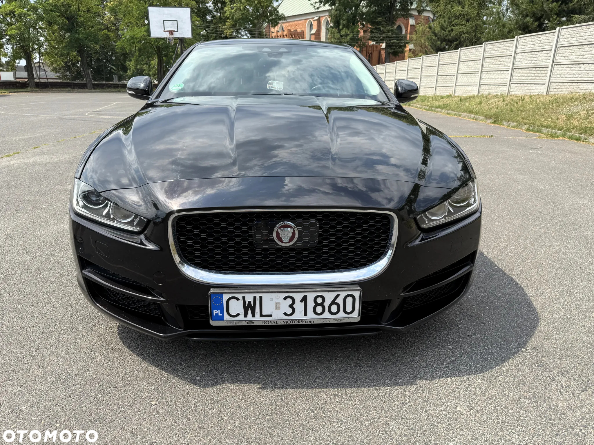 Jaguar XE 2.0 D Portfolio - 2