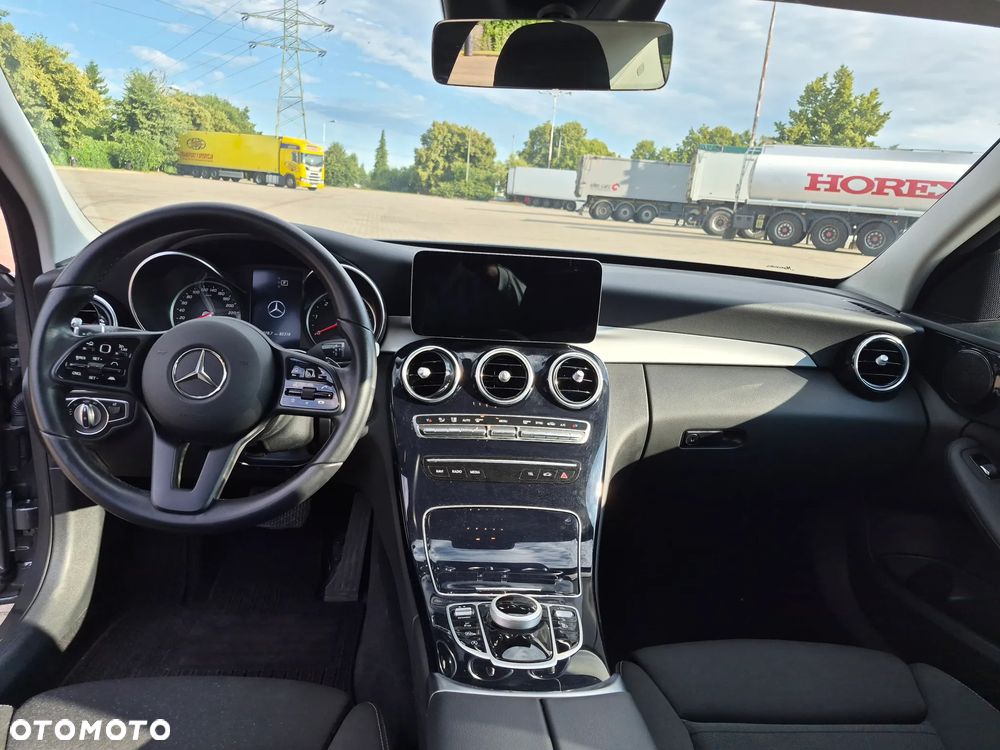 Mercedes-Benz Klasa C 220 d 9G-TRONIC Avantgarde - 15