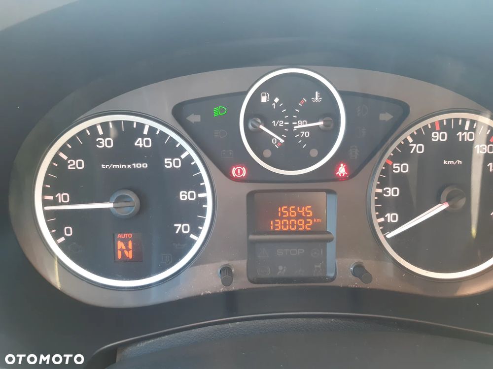 Citroën Berlingo Multispace e-HDi 90 FAP EGS6 Exclusive - 16