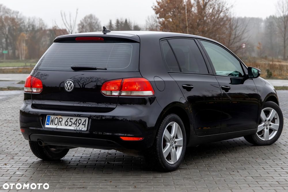 Volkswagen Golf 1.6 TDI DPF Comfortline - 12