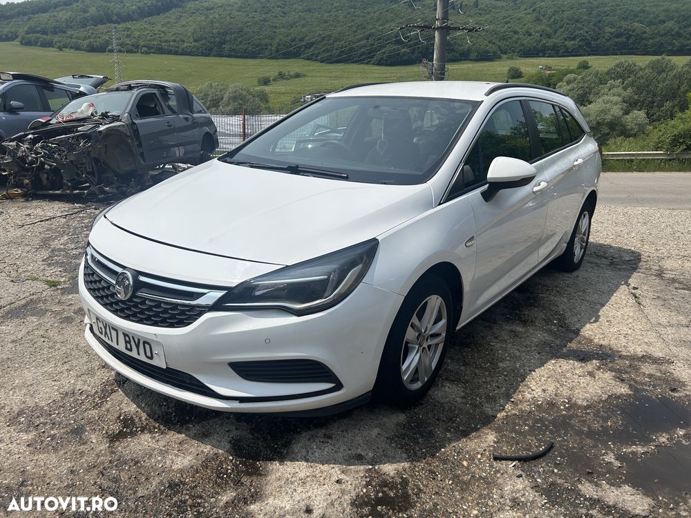 Usa Opel Astra K alba , albastra - 1