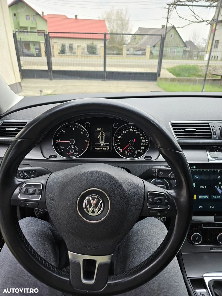 Volkswagen Passat 2.0 TDI DPF Comfortline - 8
