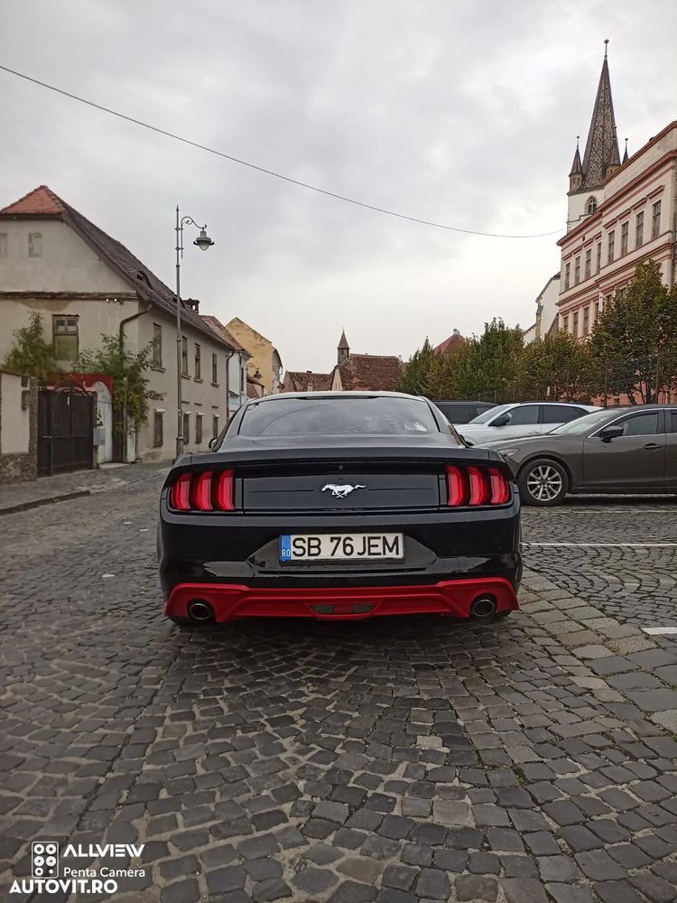 Ford Mustang 2.3 Eco Boost Aut. - 24