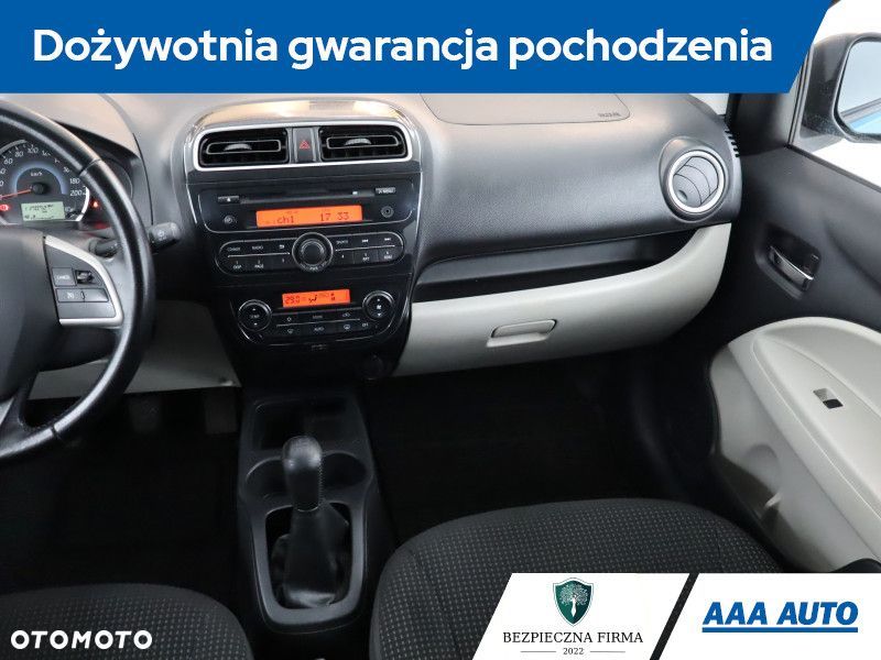 Mitsubishi Space Star - 9