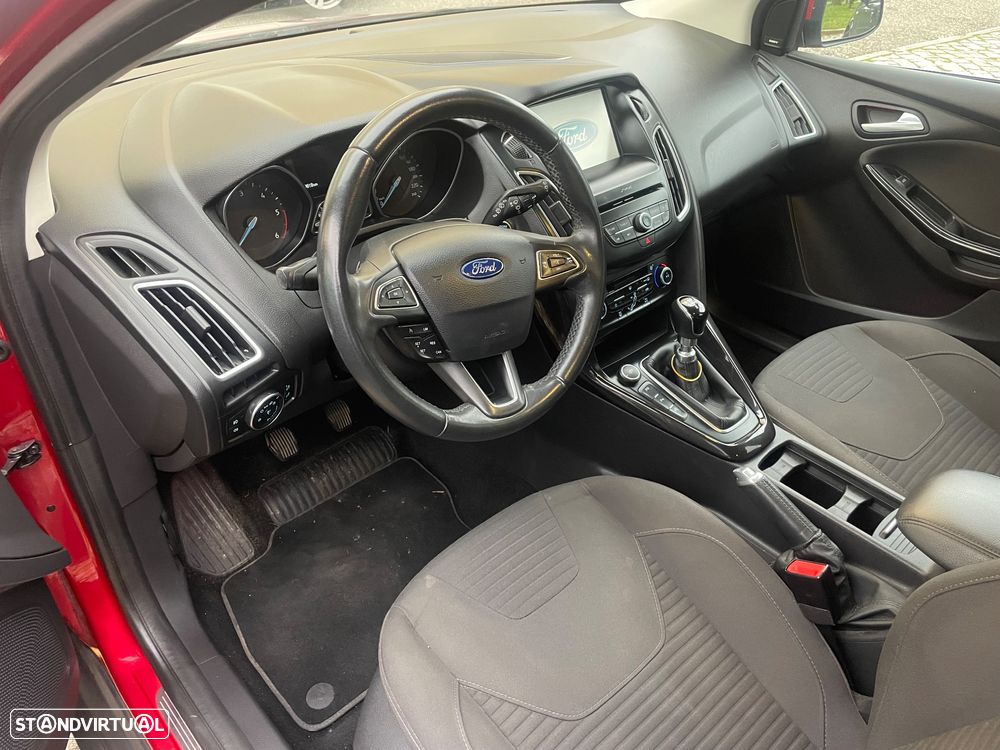 Ford Focus SW 1.5 TDCi Titanium - 9