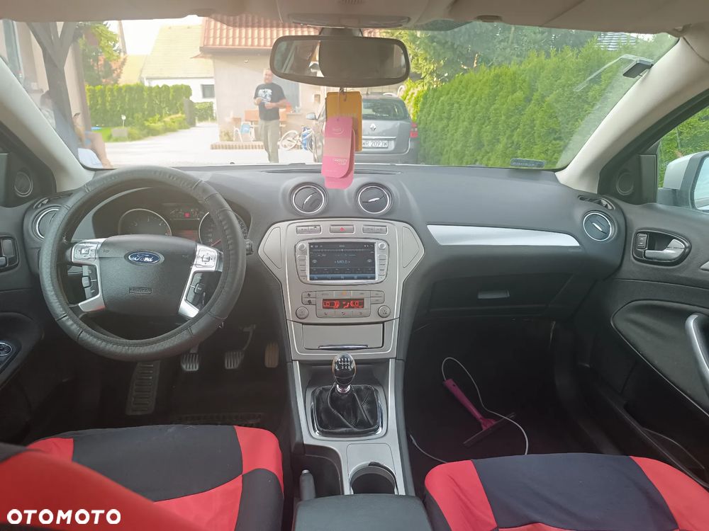 Ford Mondeo 1.8 TDCi Gold X - 6