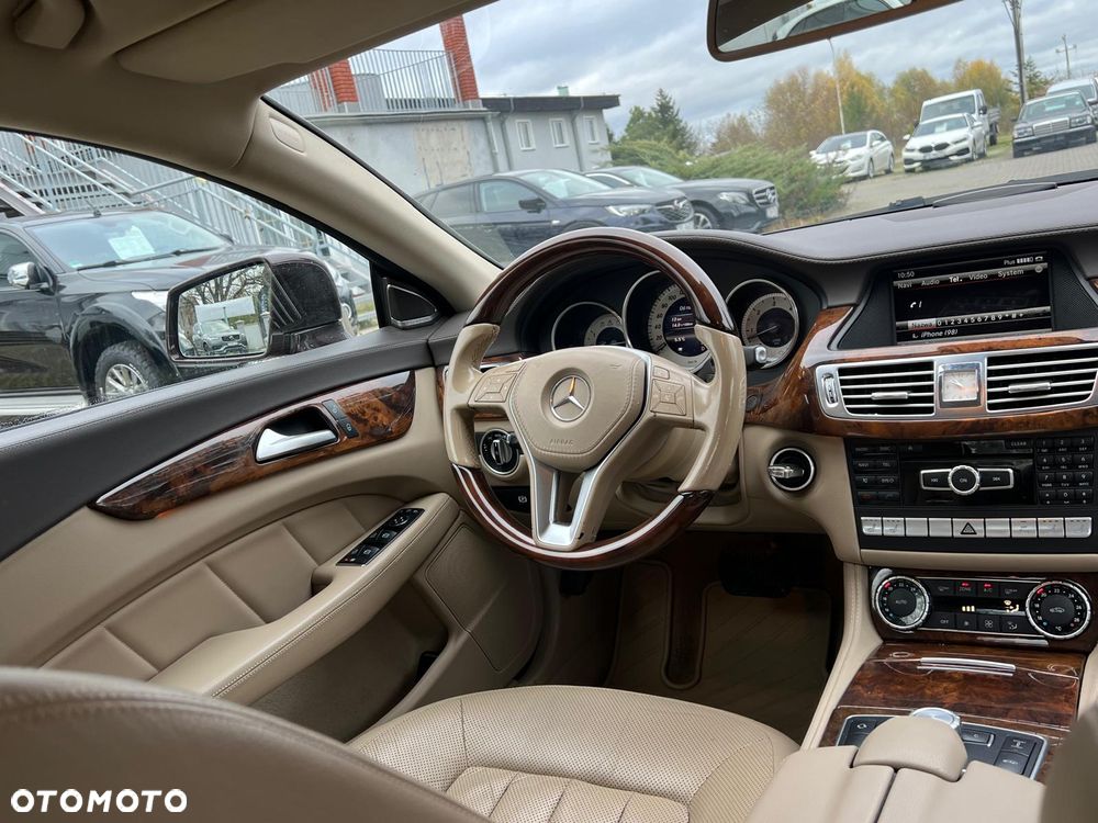 Mercedes-Benz CLS 350 CDI 4-Matic BlueEff - 10