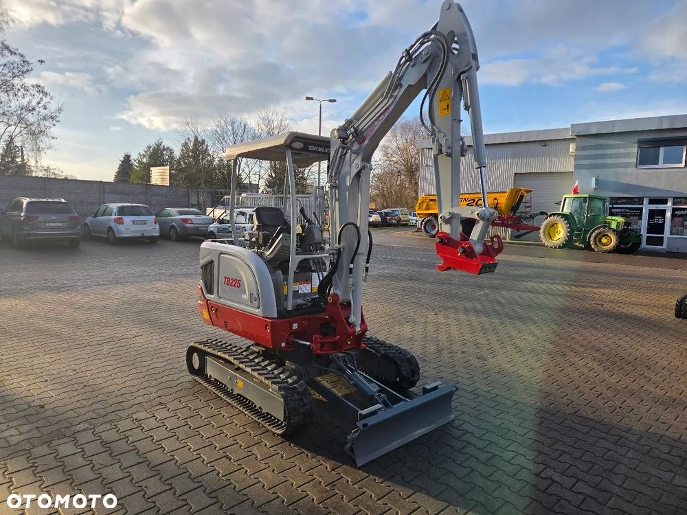 Takeuchi Minikoparka Koparka Gąsienicowa Takeuchi TB225 OKAZJA !! Nowa maszyna - 6
