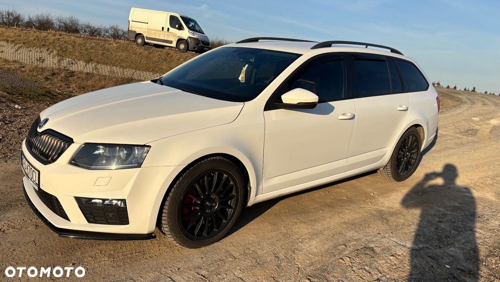 Skoda Octavia 2.0 TDI RS DSG - 1