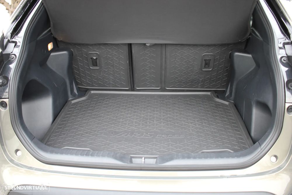 Toyota Yaris Cross 1.5 HDF Exclusive - 10