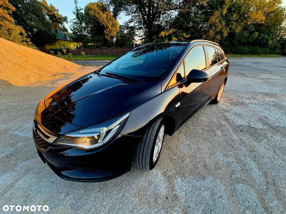 Opel Astra 1.6 CDTI DPF ecoFLEX TourerStart/Stop Exklusiv - 10