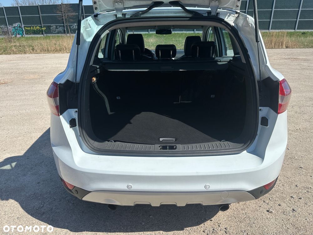 Ford Kuga 2.0 TDCi Titanium - 12