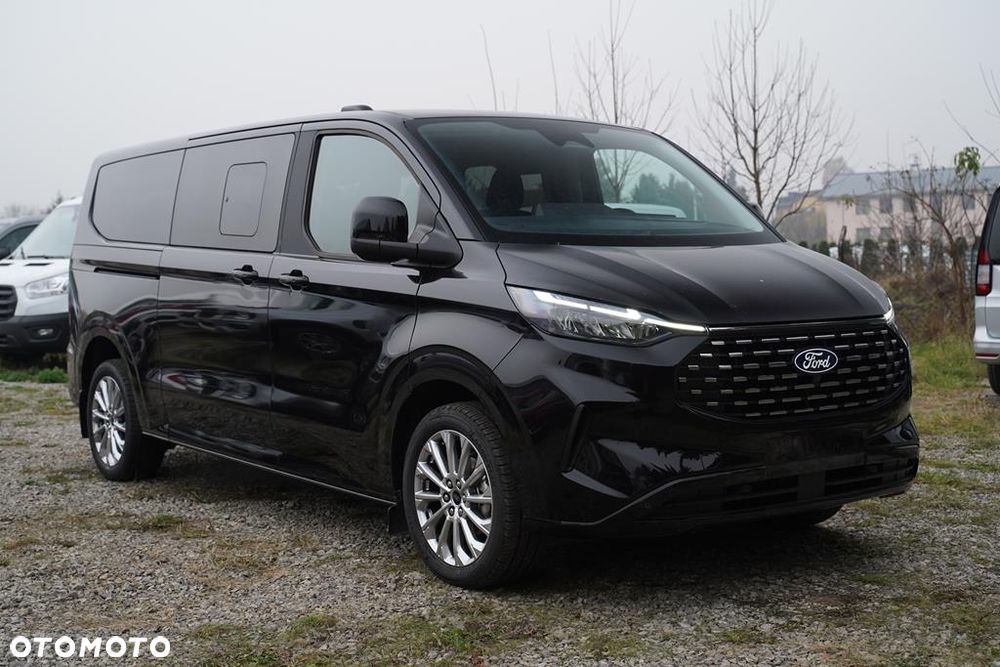 Ford Tourneo Custom 2.0 EcoBlue 320 L2 Titanium - 4