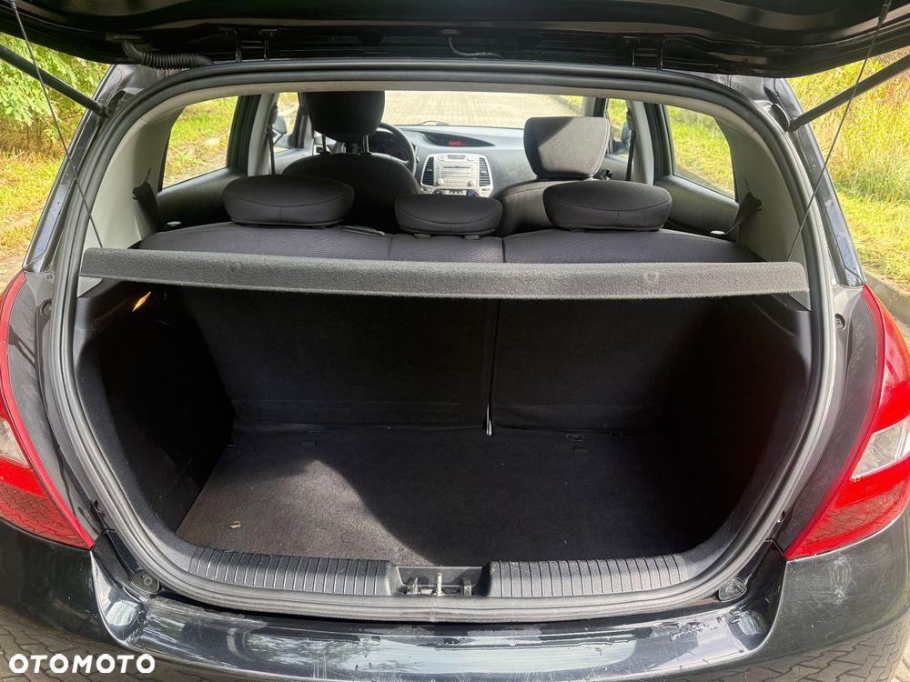 Hyundai i20 1.2 Classic - 12