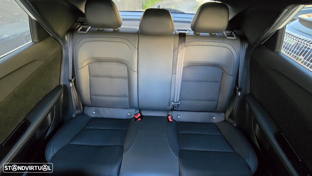 MG MG4 64 kWh Luxury - 50