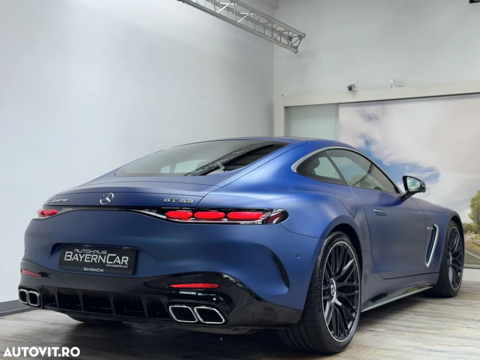 Mercedes-Benz AMG GT 63 4MATIC+ Coupe - 22