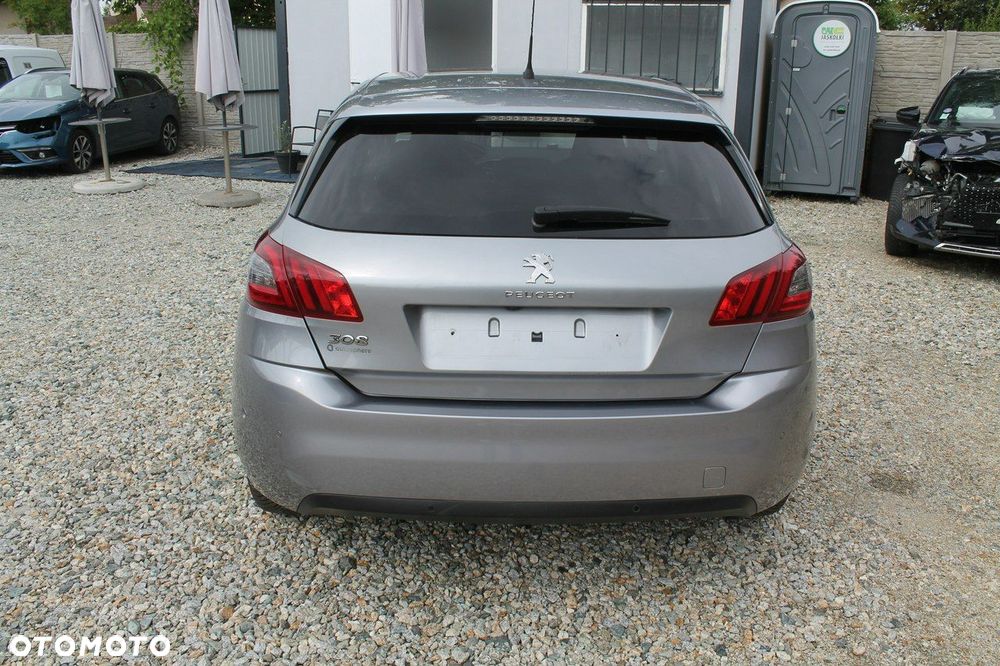 Peugeot 308 - 6