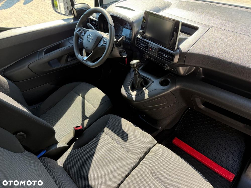 Opel COMBO - 10