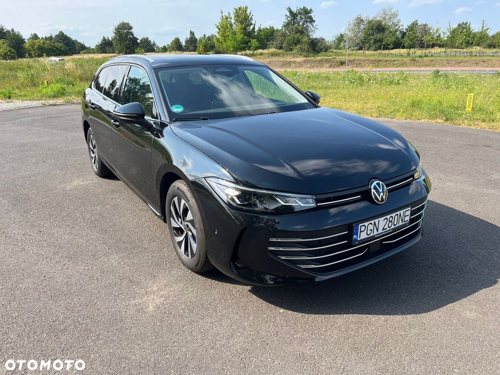 Volkswagen Passat 2.0 TDI SCR DSG Business - 1