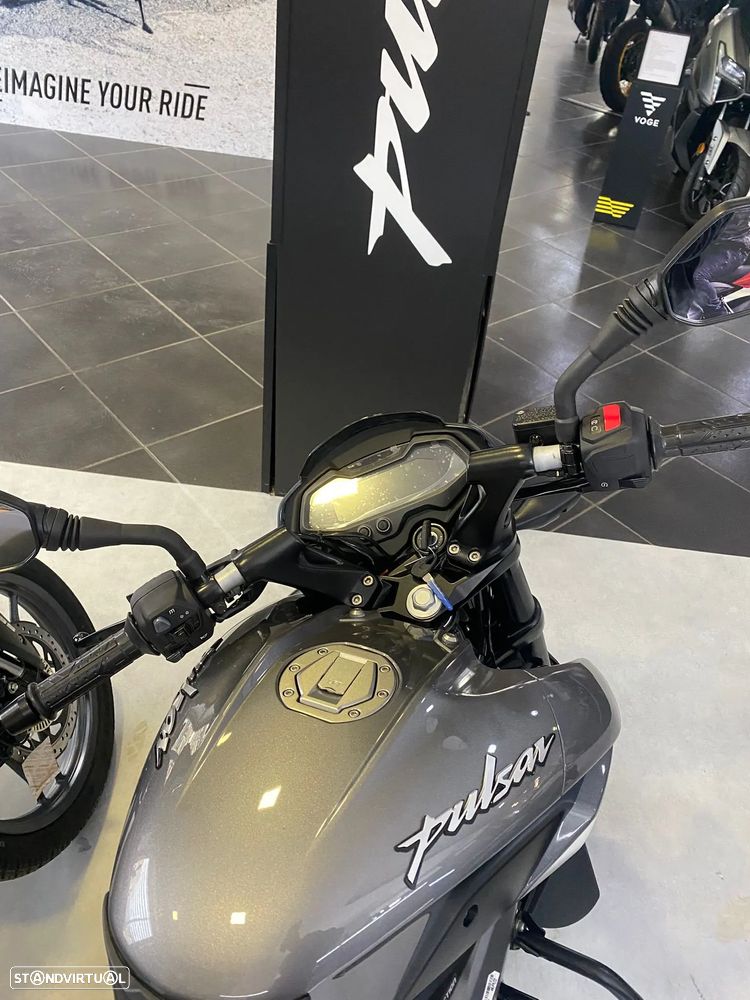 Bajaj Pulsar NS - 5
