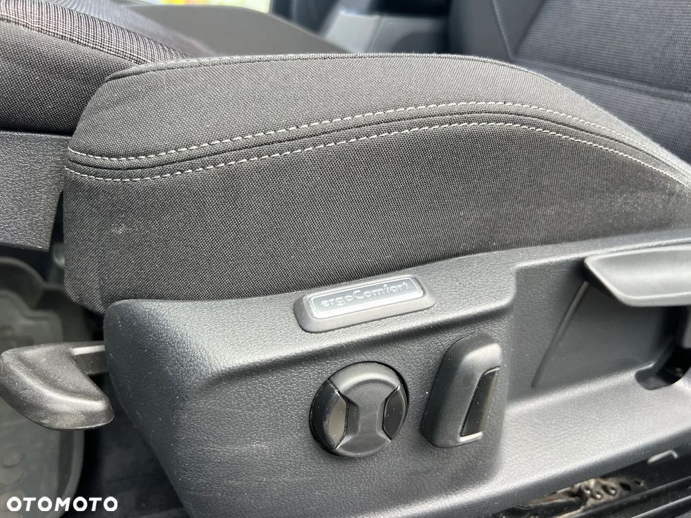 Volkswagen Passat 2.0 TDI BMT Comfortline DSG - 15