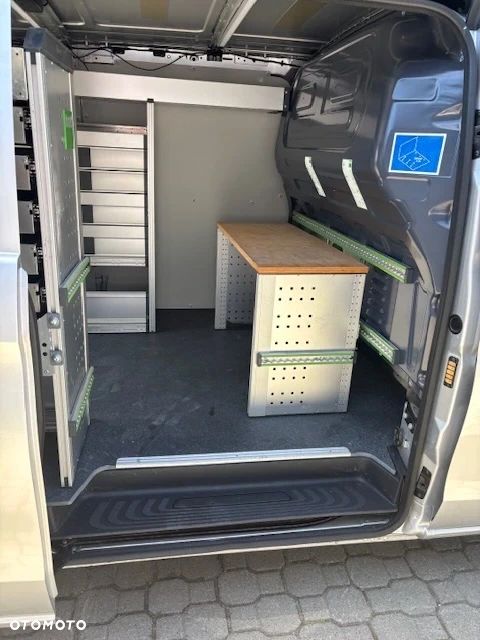 Mercedes-Benz VITO - 15