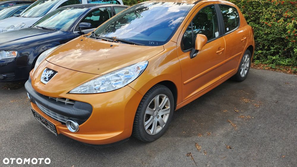 Peugeot 207 110 Sport - 28