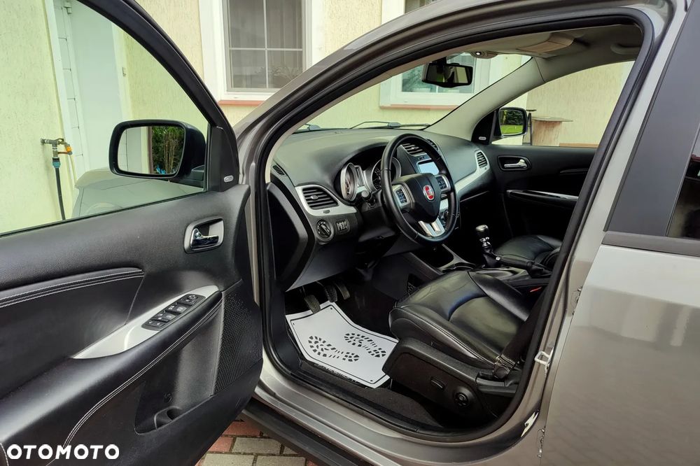Fiat Freemont 2.0 Multijet - 23