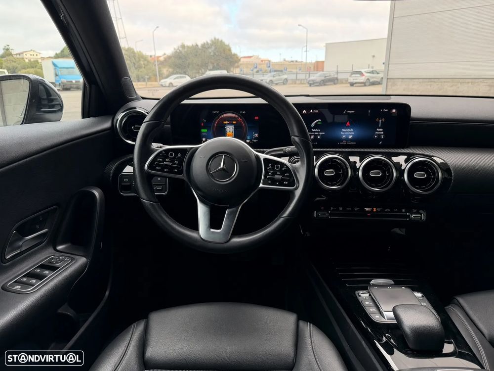 Mercedes-Benz A 250 e 8G-DCT Progressive - 7