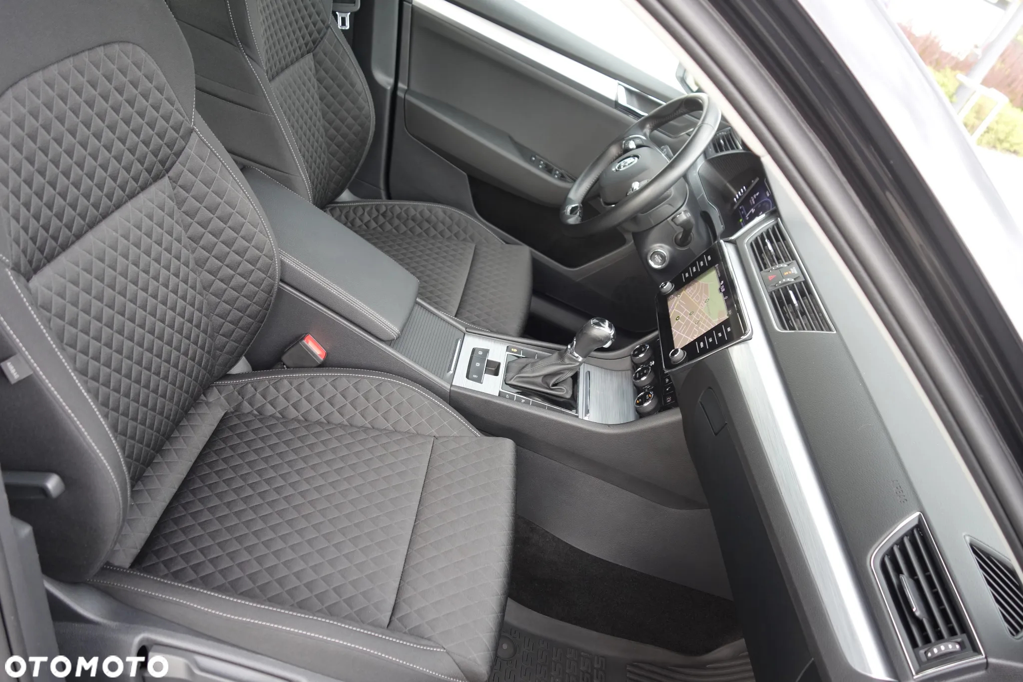 Skoda Superb 1.5 TSI Ambition DSG - 10