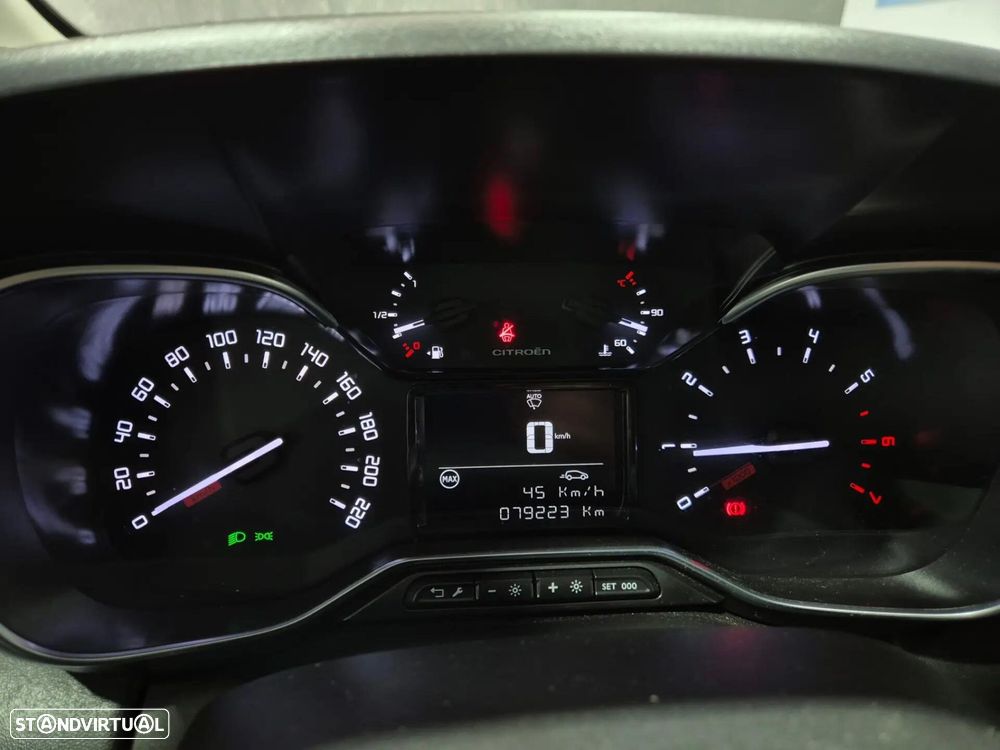 Citroën C3 Aircross 1.2 PureTech Shine - 21