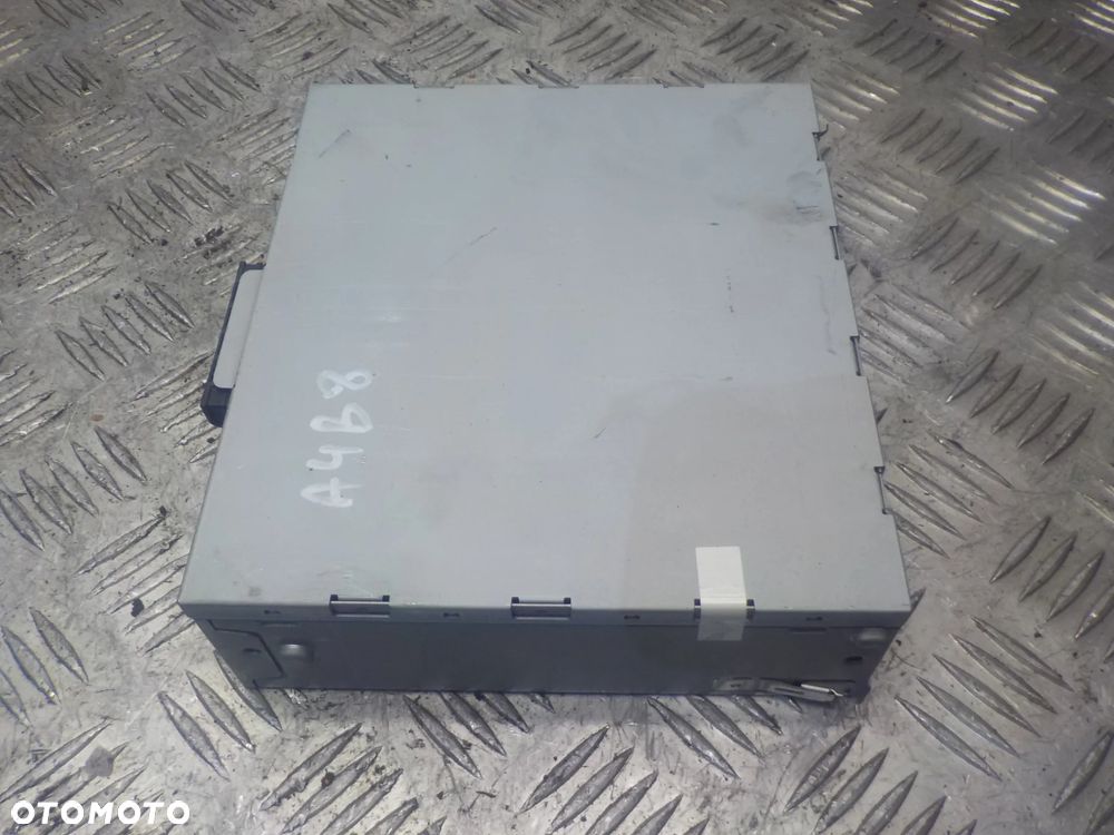 AUDI A4 B8 MODUŁ TUNER RADIOWY 4F0035053B - 1