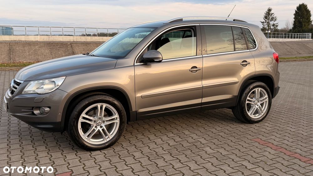 Volkswagen Tiguan 2.0 TDI DPF 4Motion Team - 8