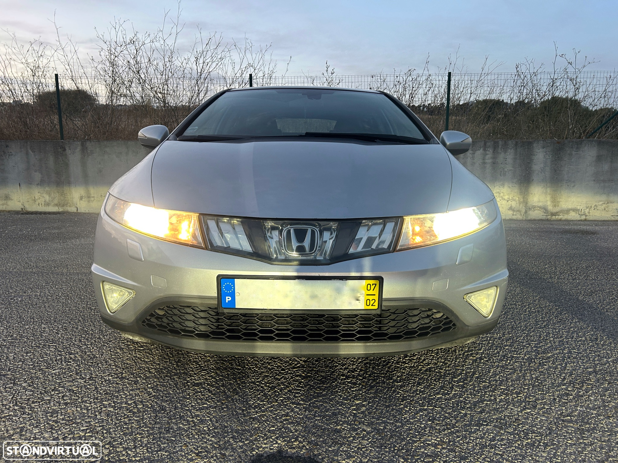 Honda Civic 1.8 Executive NAVI - 11