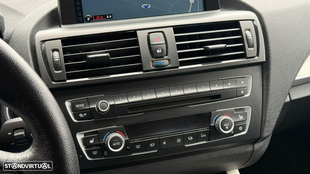 BMW 118 dA Line Urban - 7