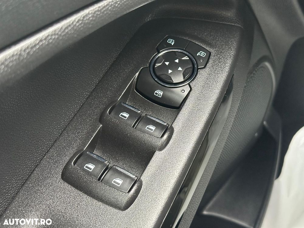 Ford EcoSport 1.0 EcoBoost Titanium - 26