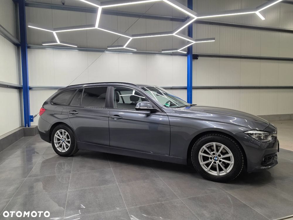 BMW Seria 3 320d Advantage - 9