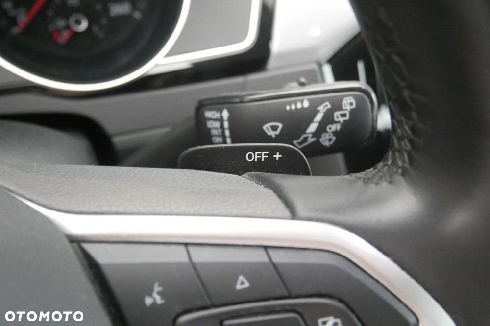 Volkswagen Passat Variant - 22