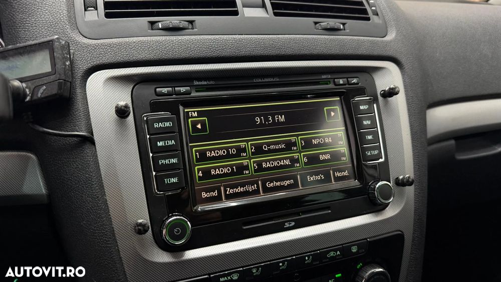 Skoda Octavia 1.2 TSI ACTIVE - 19