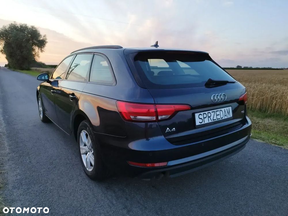 Audi A4 Avant 2.0 TDI ultra S tronic - 3