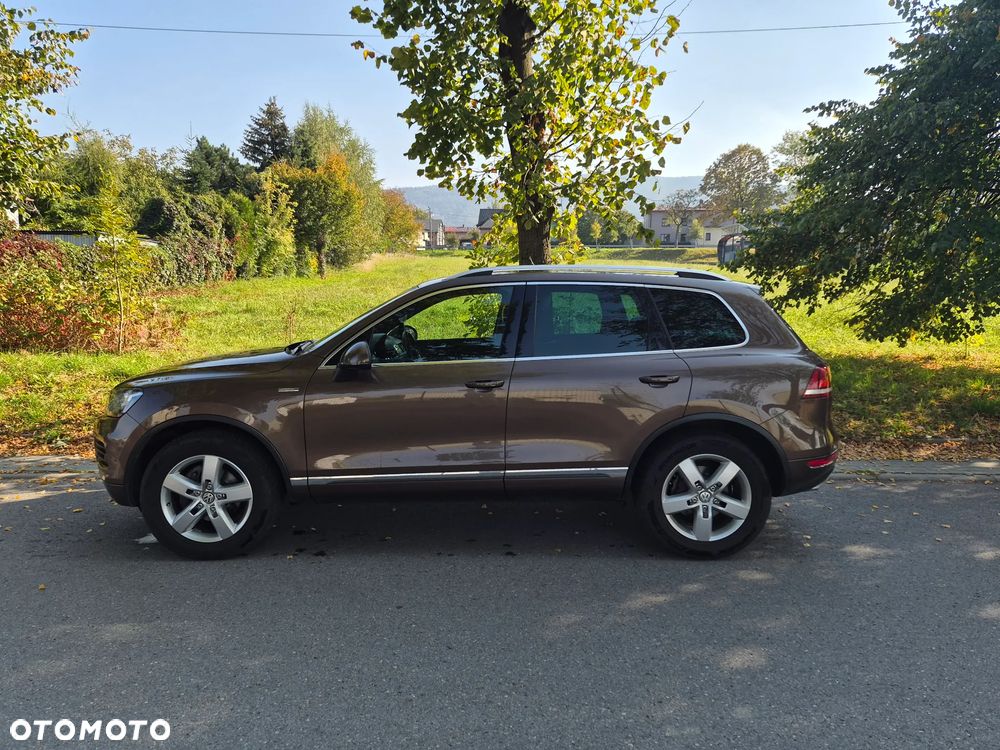 Volkswagen Touareg - 2
