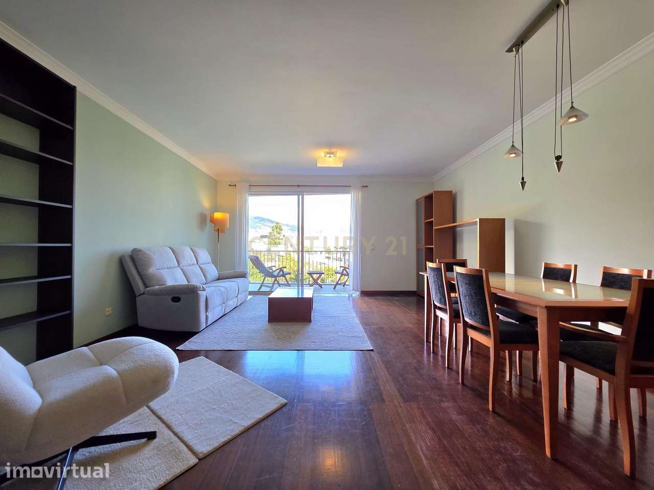 Apartamento T2 Mobilado no Funchal com piscina, Vista Mar - Grande imagem: 5/29