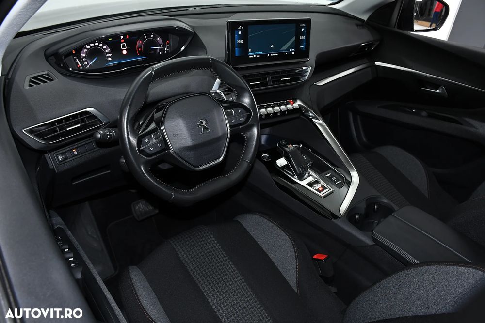 Peugeot 3008 1.5 BlueHDI 130 EAT8 Allure Pack - 4