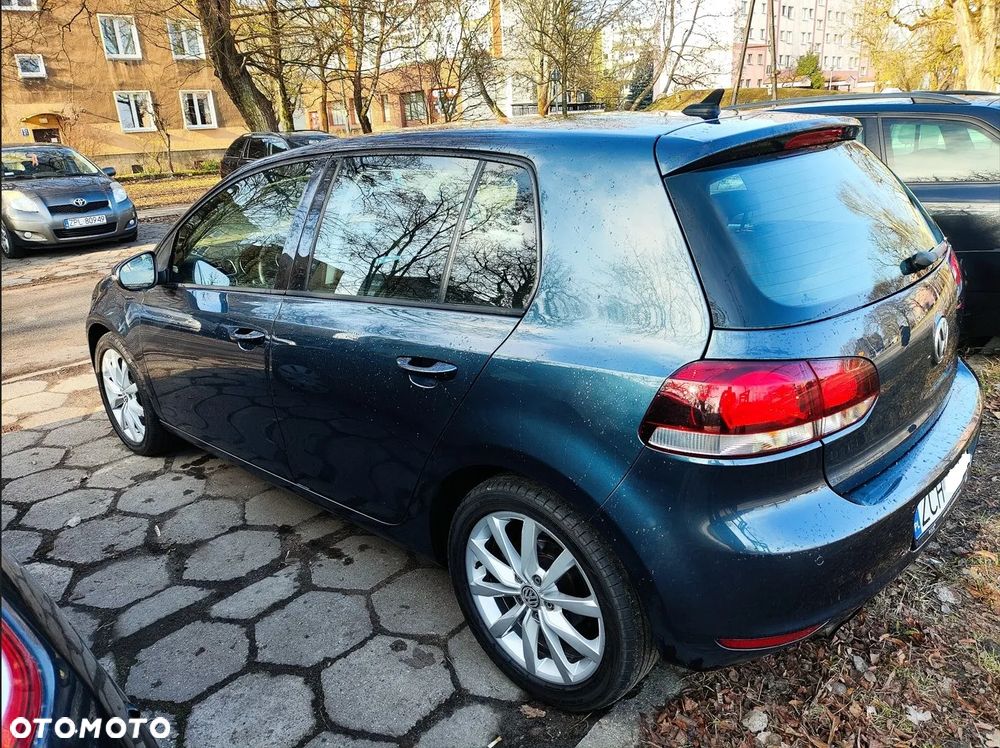 Volkswagen Golf 2.0 TDI DPF Highline - 2