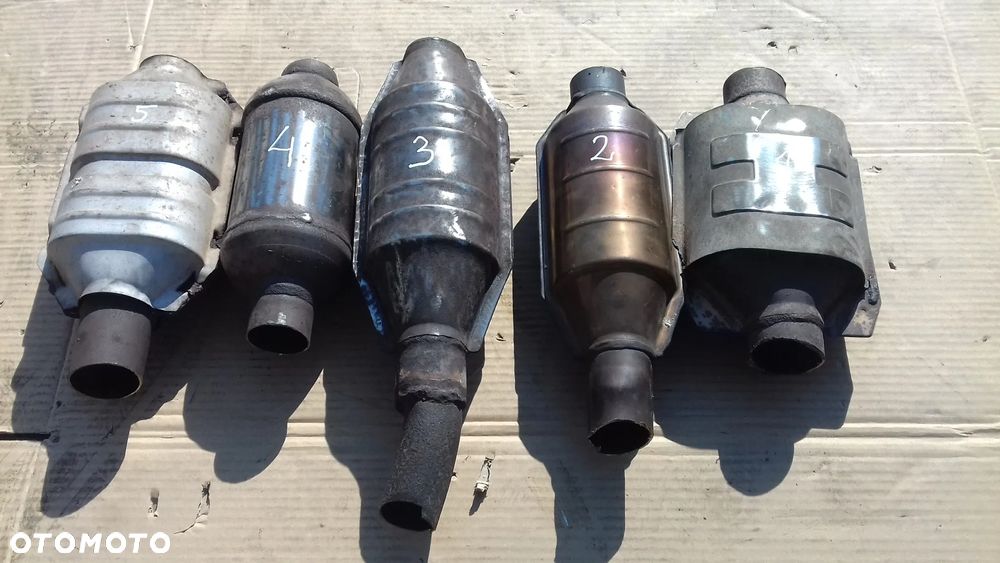 KATALIZATOR KATALIZATORY ZAMIENNIKI - 2