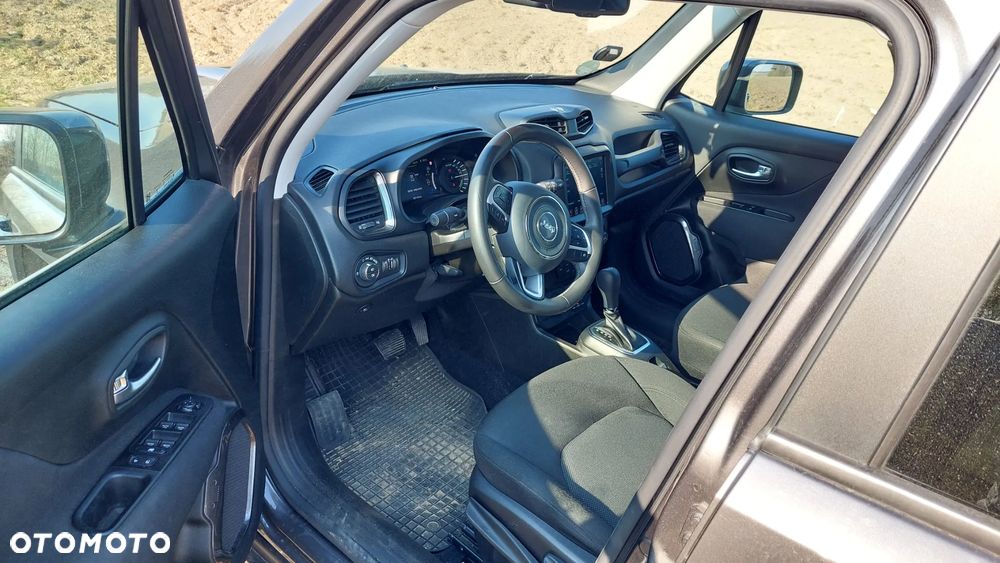 Jeep Renegade 1.3 T-GDI 4xe Automatik Altitude - 5