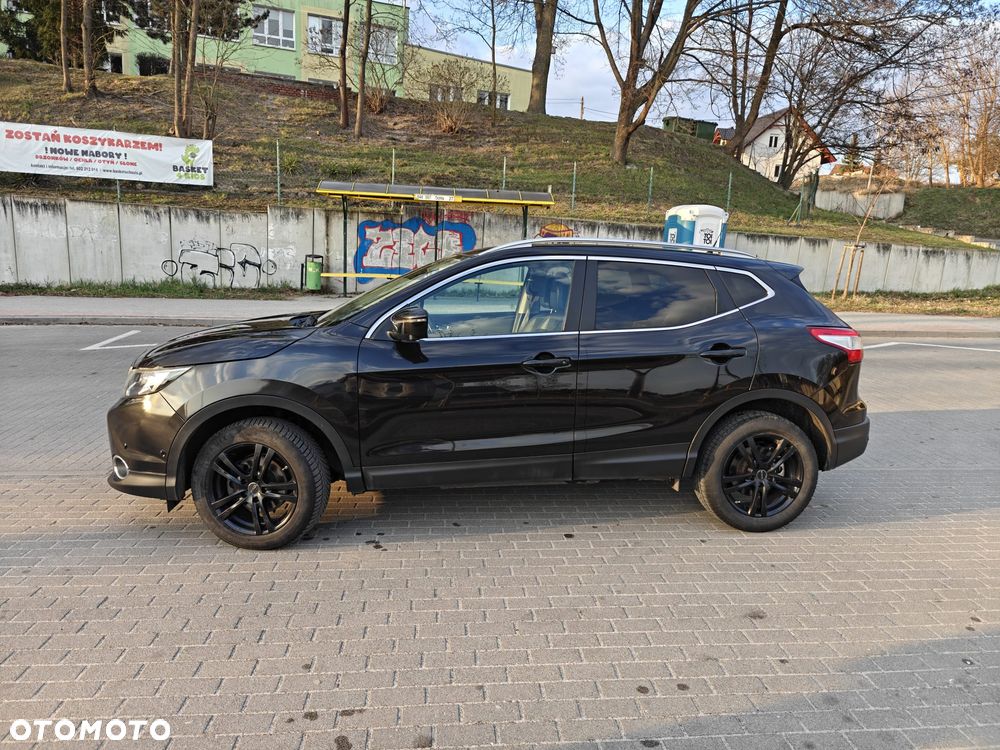 Nissan Qashqai 1.6 dCi DPF tekna - 3