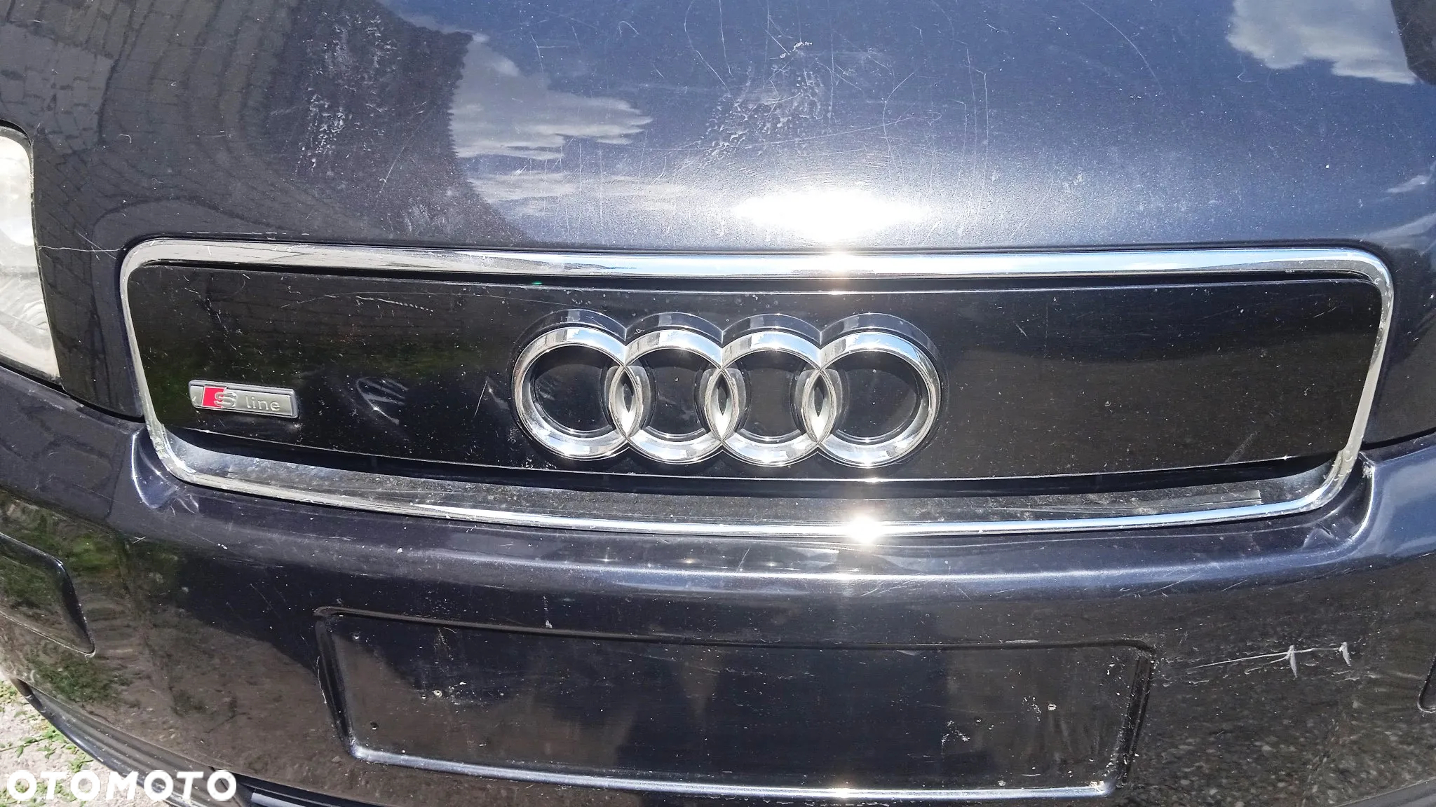 Grill Audi A2 S-line atrapa chłodnicy 8z0010183d - 5