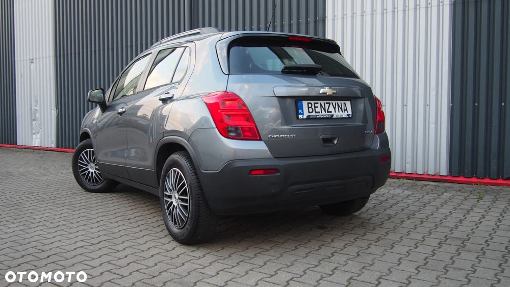 Chevrolet Trax 1.6 LS - 8