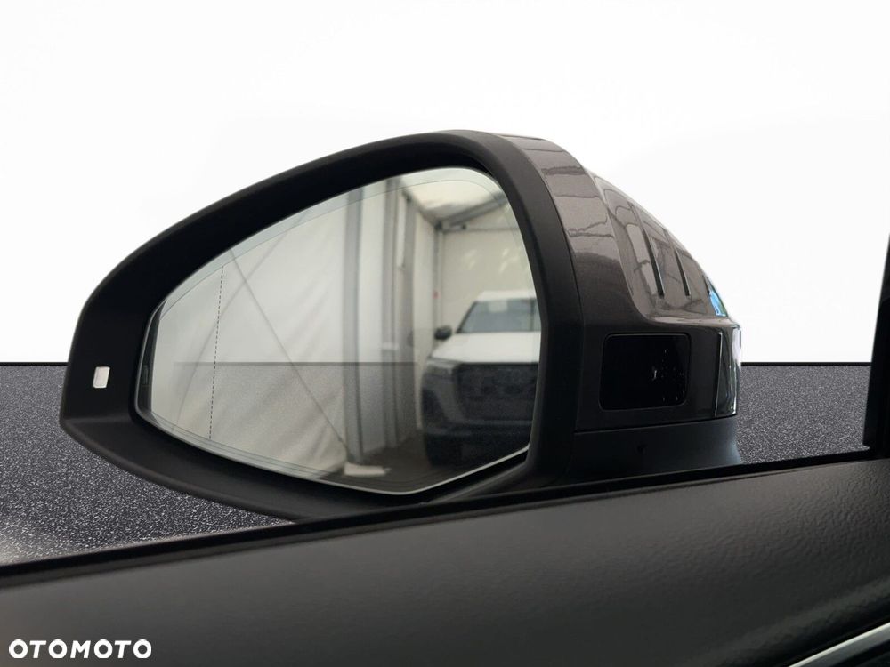 Audi A4 Limousine - 29
